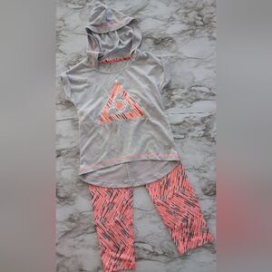 Marika Girls 2 PC Set Short Sleeve Hooded Shirt Leggings Size 6X